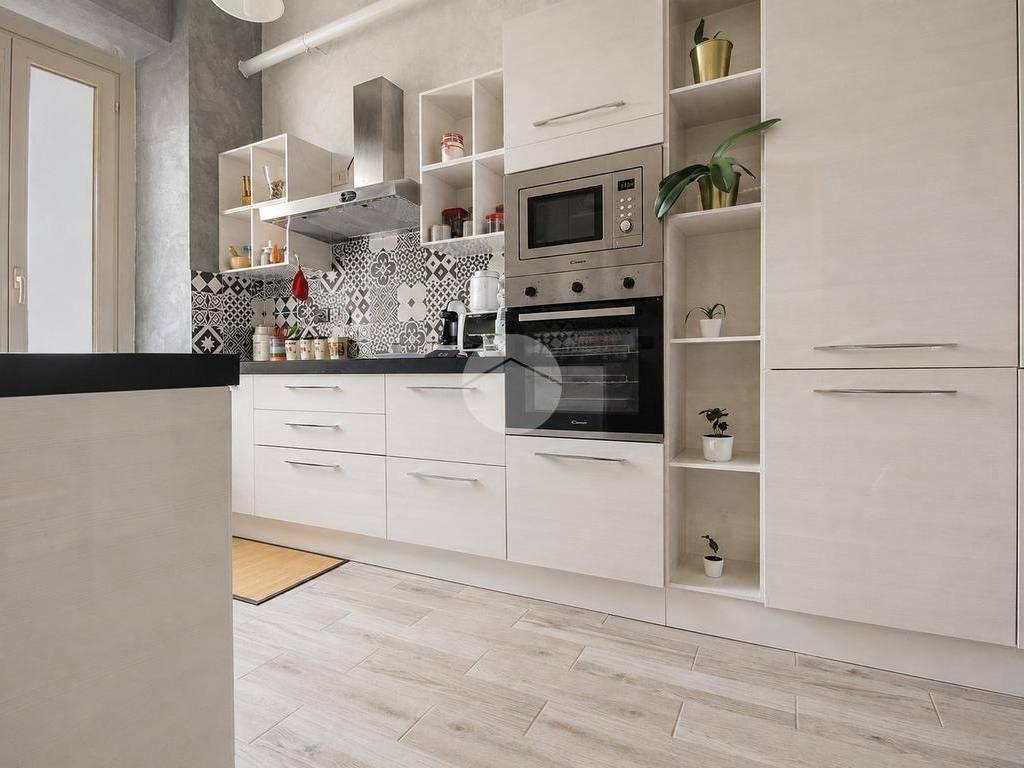 appartamento in vendita a Milano in zona Villapizzone