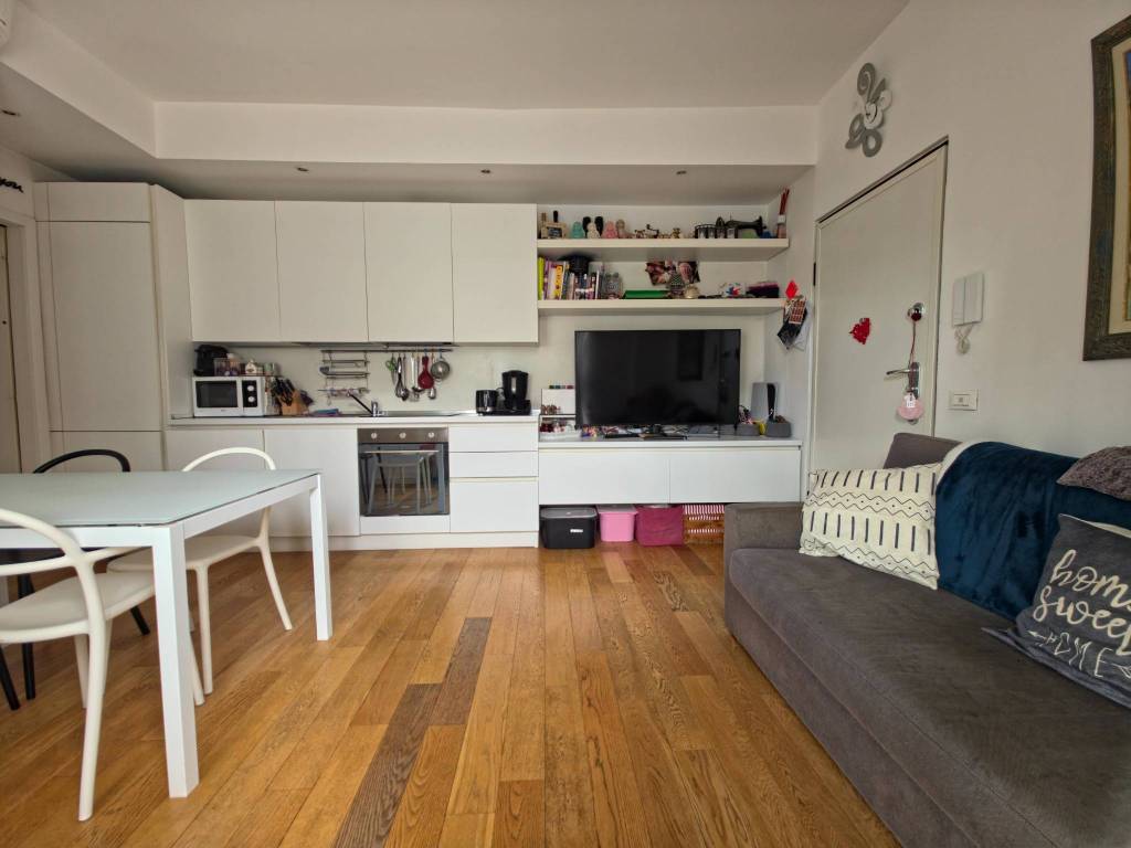 appartamento in vendita a Milano in zona Maggiolina