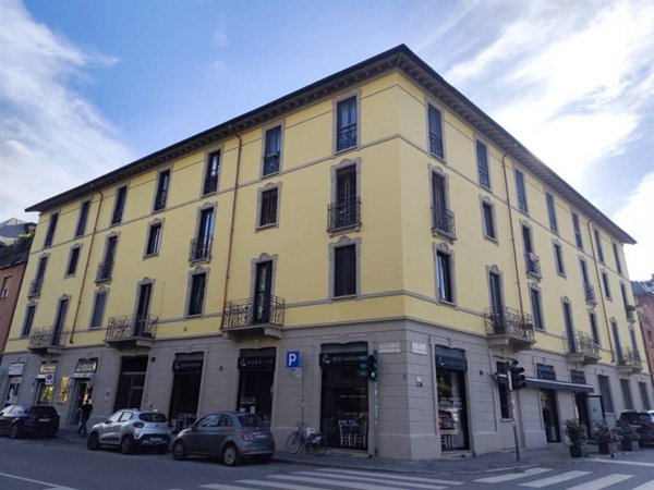 appartamento in vendita a Milano in zona Isola