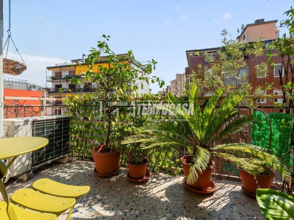 appartamento in vendita a Milano in zona Città Studi