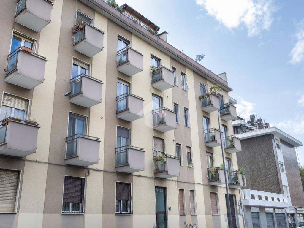 negozio in vendita a Milano in zona Maggiolina