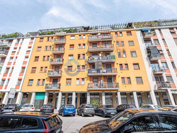 appartamento in vendita a Milano in zona Crescenzago