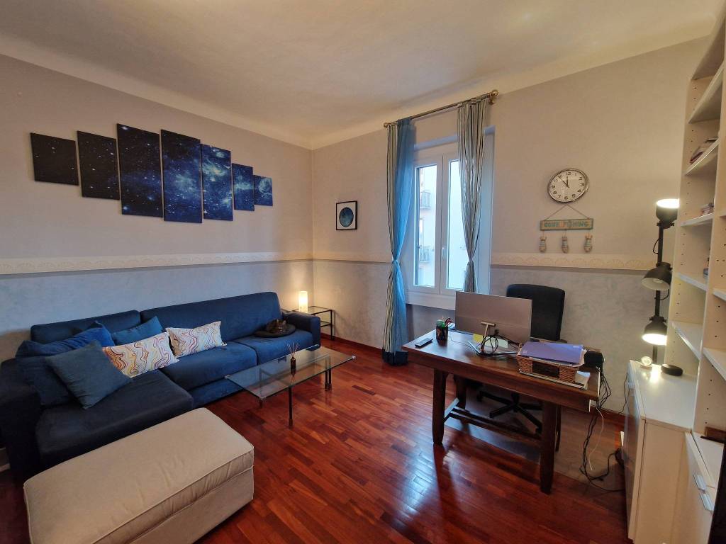 appartamento in vendita a Milano in zona Solari