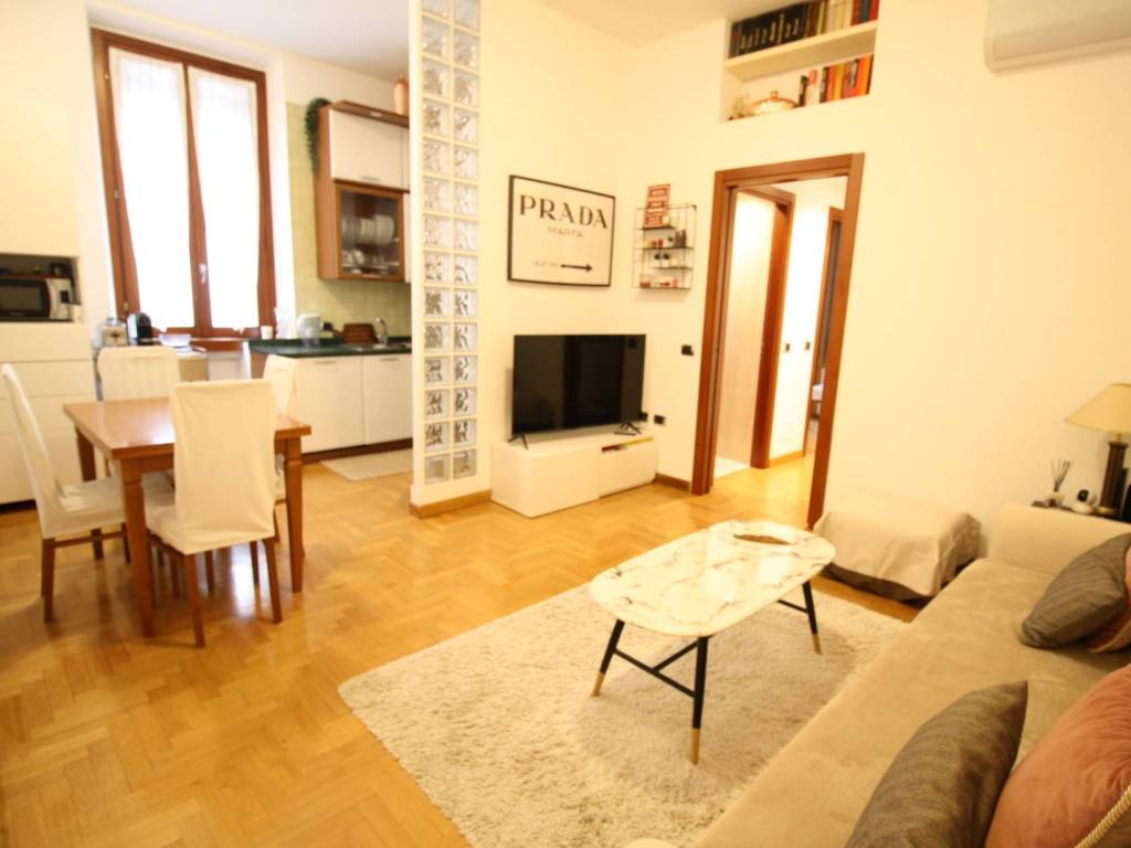 appartamento in vendita a Milano in zona Il Portello