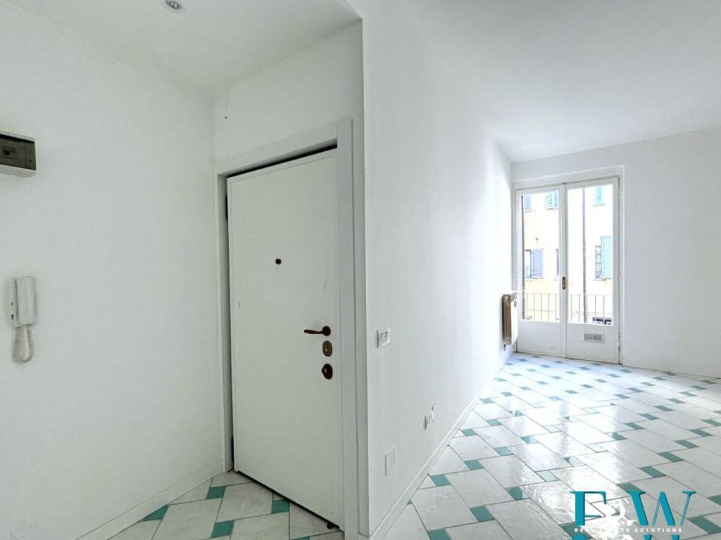appartamento in vendita a Milano in zona Paolo Sarpi