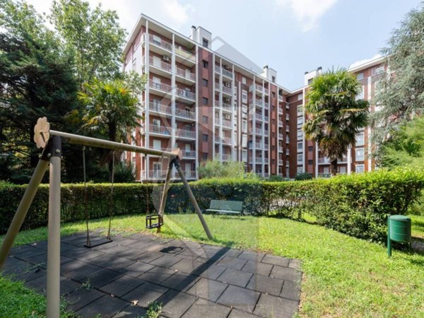 appartamento in vendita a Milano in zona Crescenzago