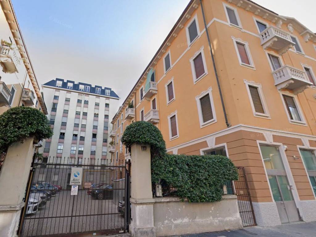 appartamento in vendita a Milano in zona Calvairate