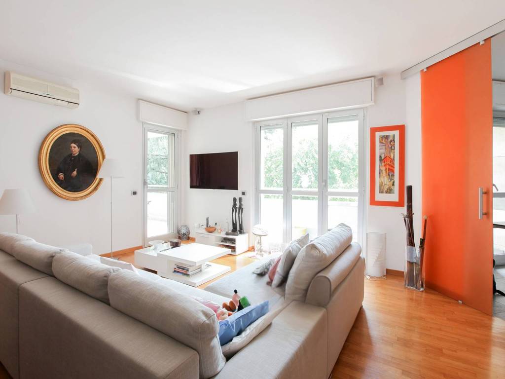 appartamento in vendita a Milano in zona Precotto