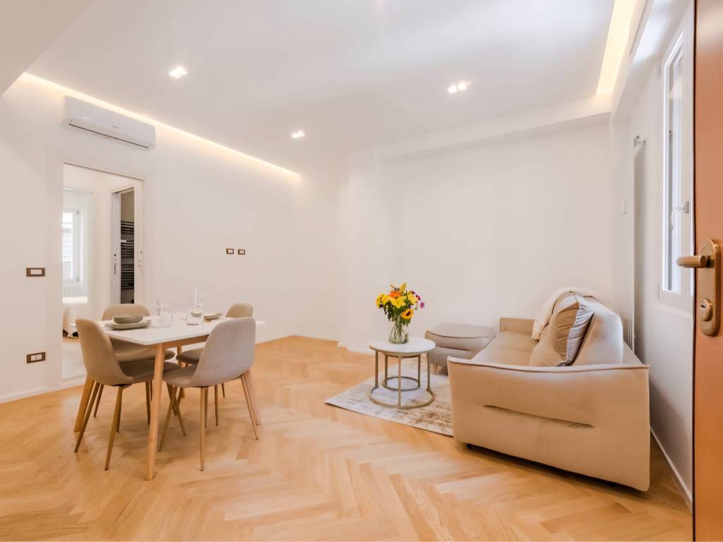 appartamento in vendita a Milano in zona Porta Lodovica