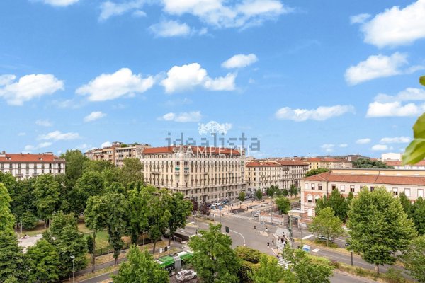 appartamento in vendita a Milano in zona Cinque Giornate