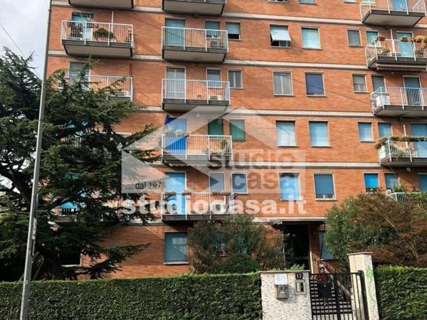 appartamento in vendita a Milano in zona Crescenzago