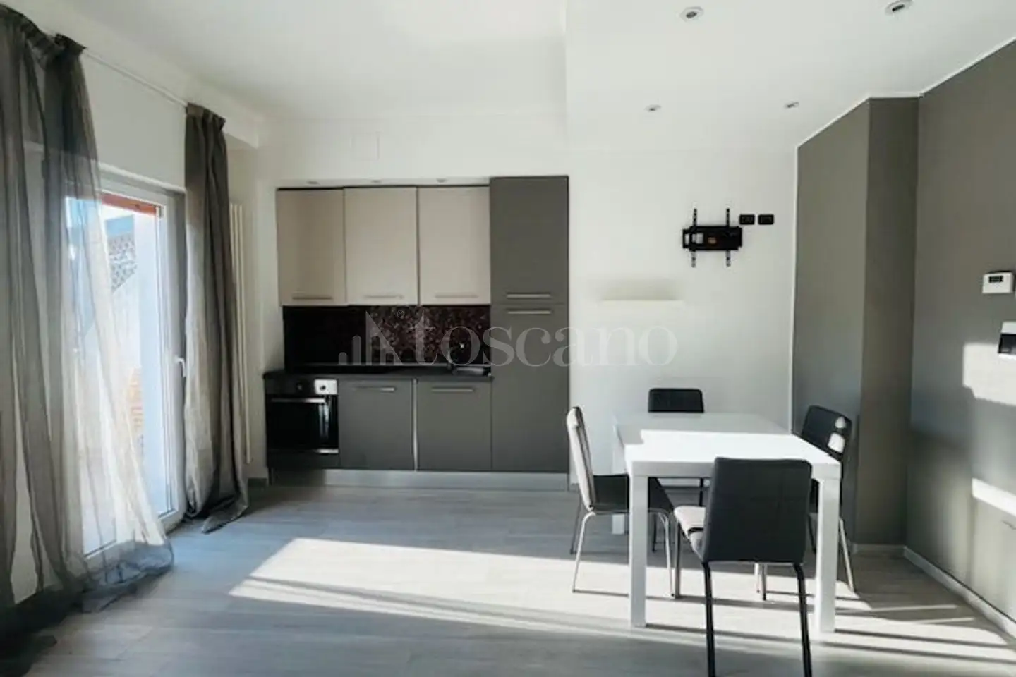 appartamento in vendita a Milano in zona Il Portello