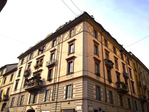 appartamento in vendita a Milano in zona Porta Nuova