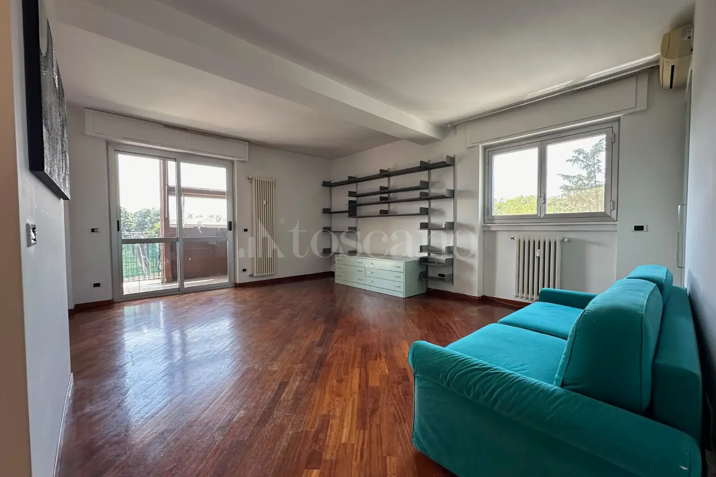 appartamento in vendita a Milano in zona Corvetto