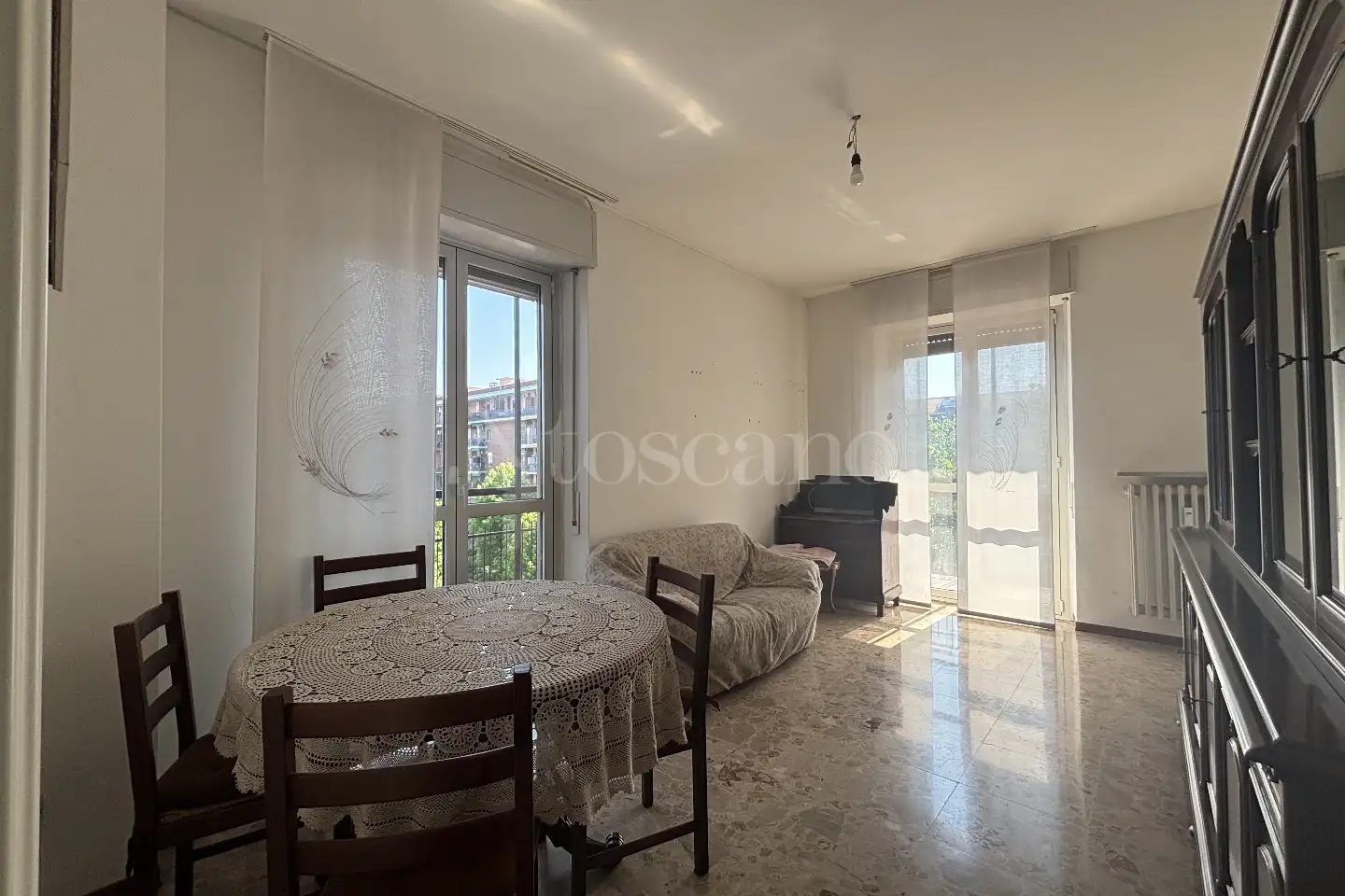 appartamento in vendita a Milano in zona Famagosta