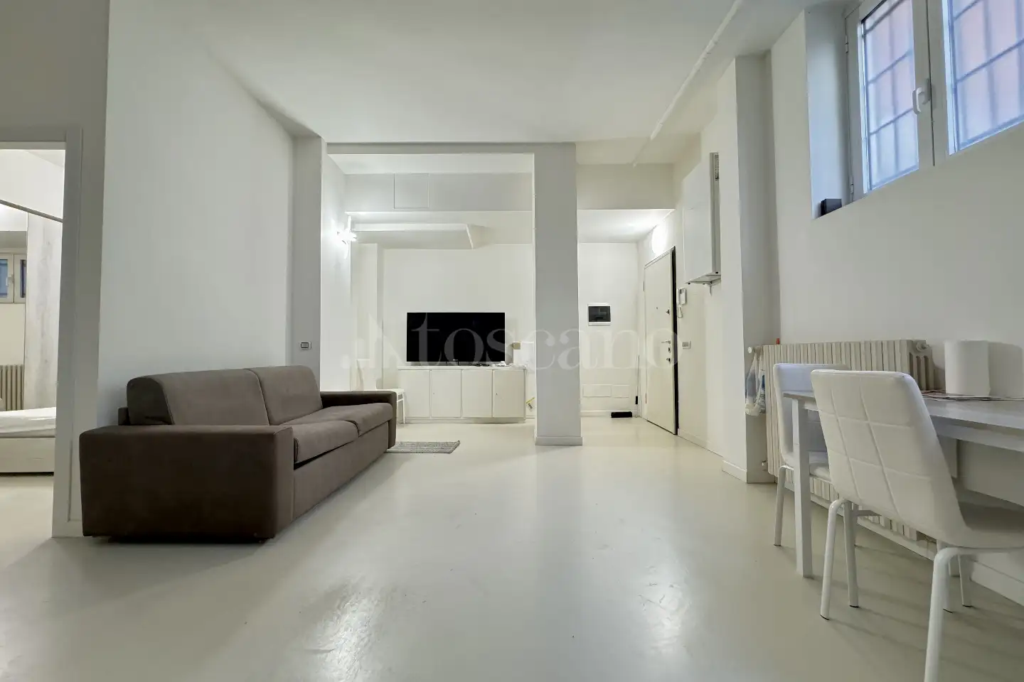appartamento in vendita a Milano in zona Famagosta