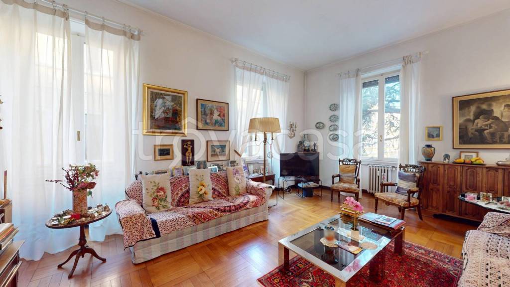 appartamento in vendita a Milano in zona Comasina