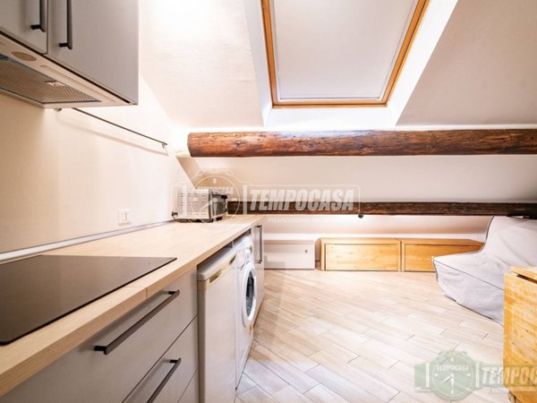 appartamento in vendita a Milano in zona Loreto