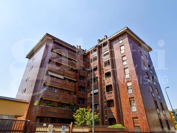 appartamento in vendita a Milano in zona Precotto