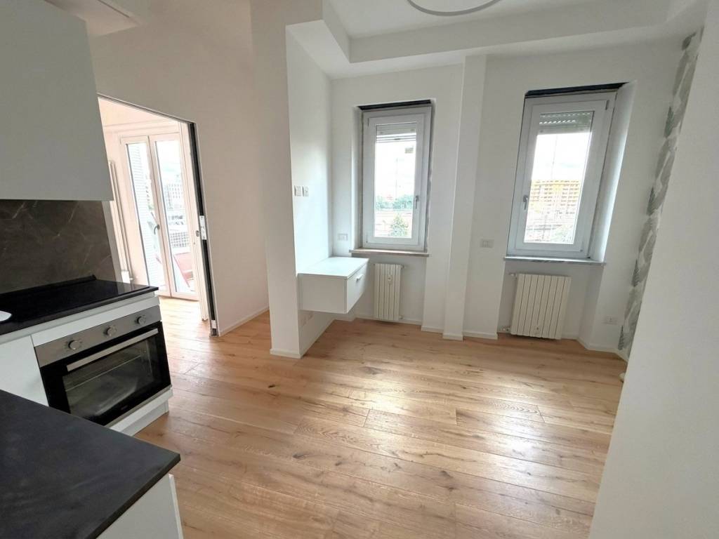 appartamento in vendita a Milano in zona Città Studi