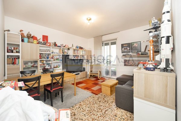 appartamento in vendita a Milano in zona Isola