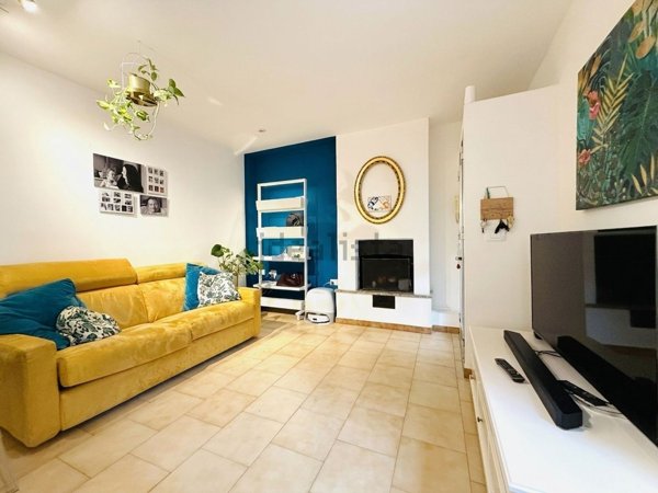 appartamento in vendita a Milano in zona Bovisa