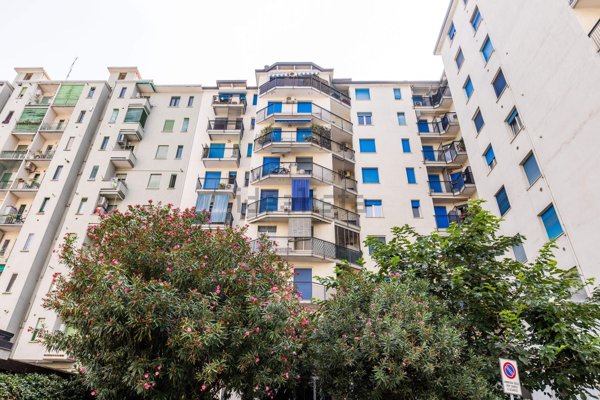 appartamento in vendita a Milano in zona Bande Nere