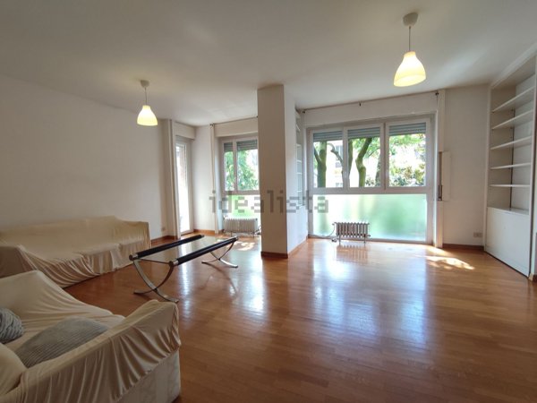 appartamento in vendita a Milano in zona De Angeli