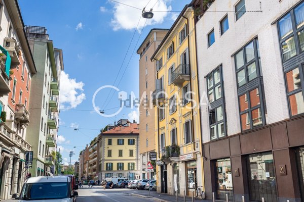 appartamento in vendita a Milano in zona Sempione
