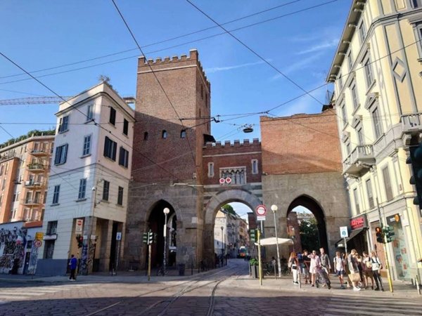 appartamento in vendita a Milano in zona Porta Ticinese