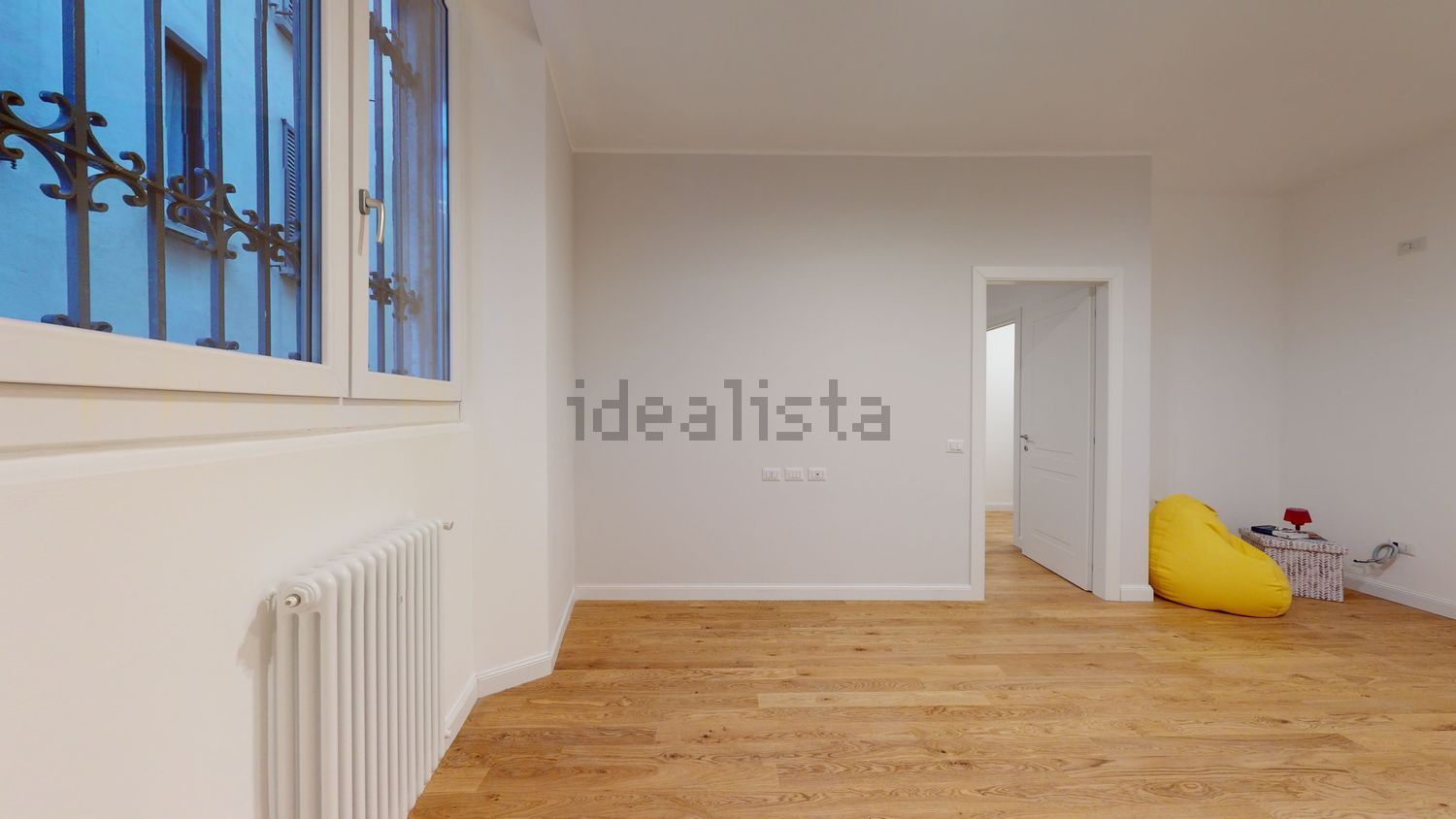 appartamento in vendita a Milano in zona Casoretto