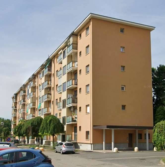 appartamento in vendita a Milano in zona Trenno
