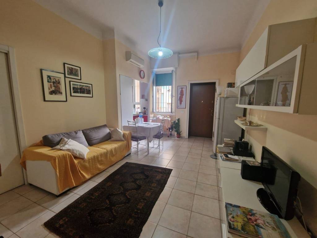 appartamento in vendita a Milano in zona Corvetto
