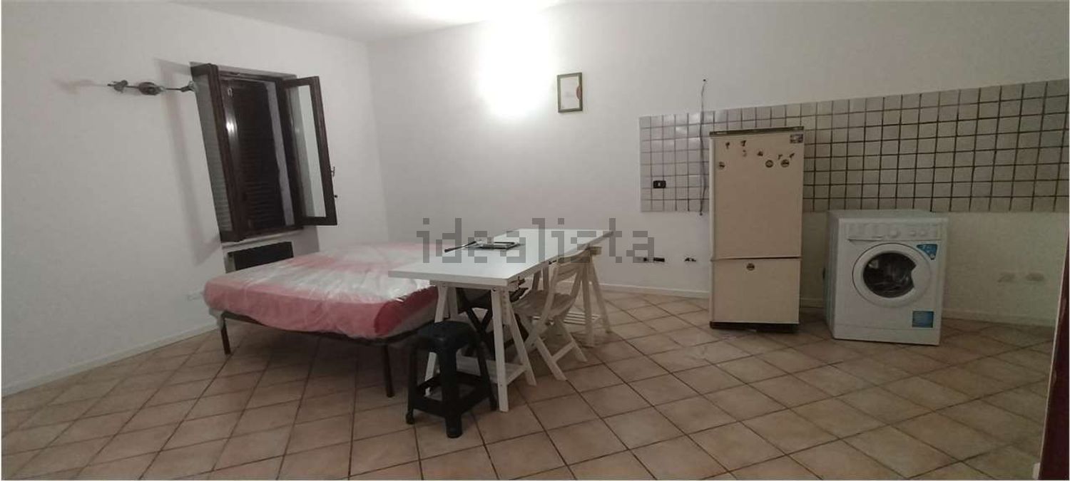 appartamento in vendita a Milano in zona Baggio