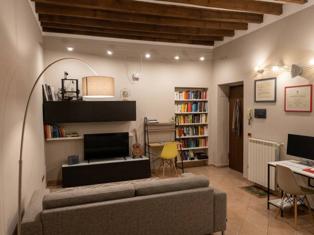 appartamento in vendita a Milano in zona Porta Venezia