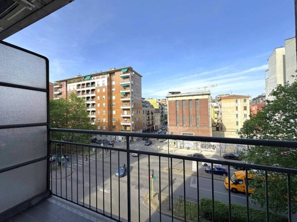 appartamento in vendita a Milano in zona Solari