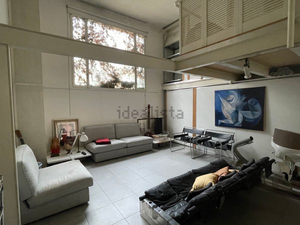 appartamento in vendita a Milano in zona San Cristoforo
