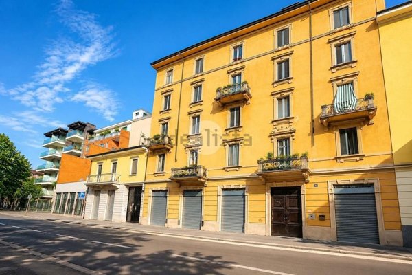 appartamento in vendita a Milano in zona Rogoredo