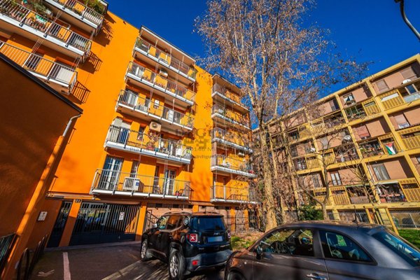 appartamento in vendita a Milano in zona San Siro