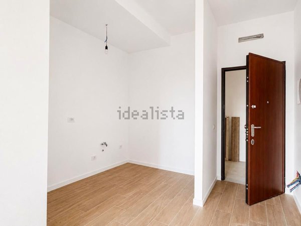 appartamento in vendita a Milano in zona Crescenzago