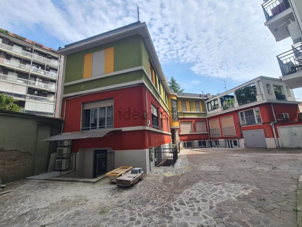 appartamento in vendita a Milano in zona Bovisa
