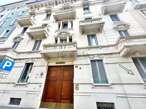 appartamento in vendita a Milano in zona Sempione