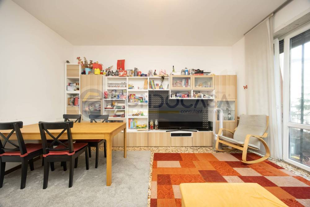 appartamento in vendita a Milano in zona Isola