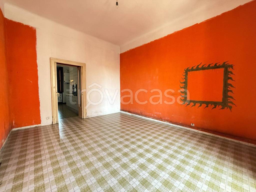 appartamento in vendita a Milano in zona Barona