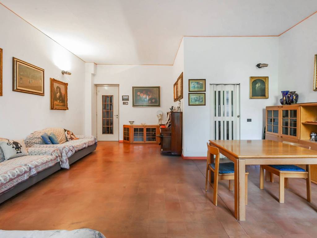 casa indipendente in vendita a Milano in zona Porta Monforte