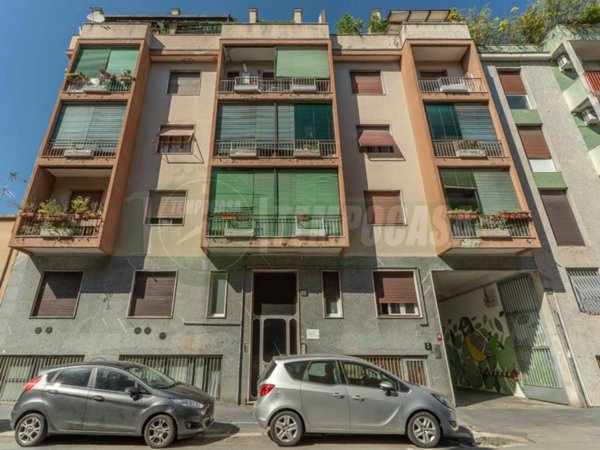 appartamento in vendita a Milano in zona Chiesa Rossa