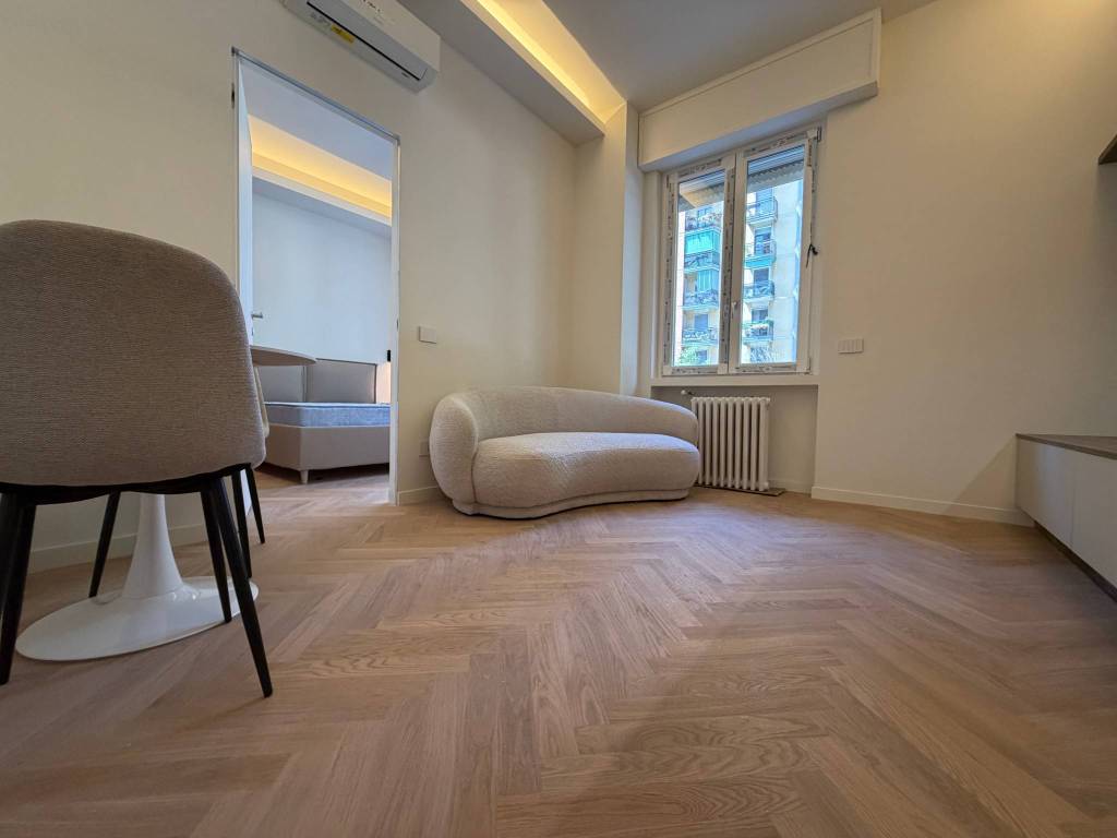 appartamento in vendita a Milano in zona Città Studi