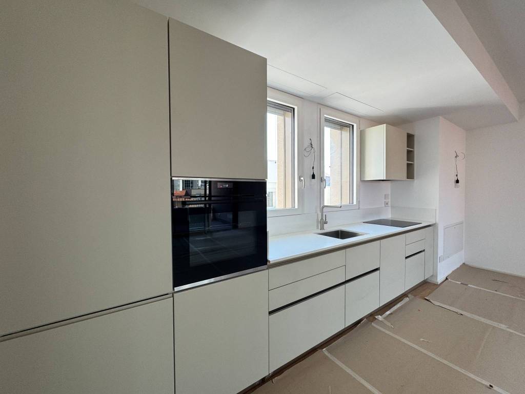 appartamento in vendita a Milano in zona Bande Nere