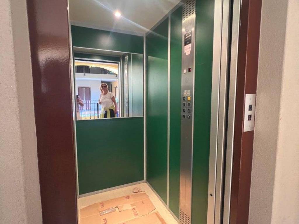appartamento in vendita a Milano in zona Porta Ticinese