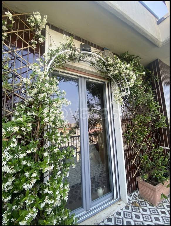 appartamento in vendita a Milano in zona Bande Nere